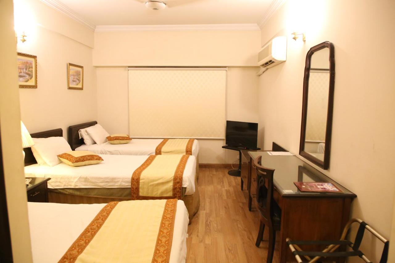 Carlton Tower Hotel Lahore Buitenkant foto