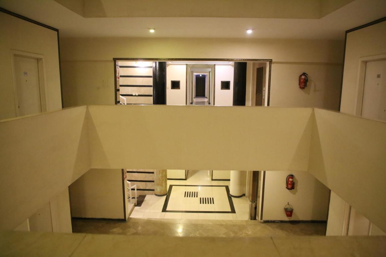 Carlton Tower Hotel Lahore Buitenkant foto