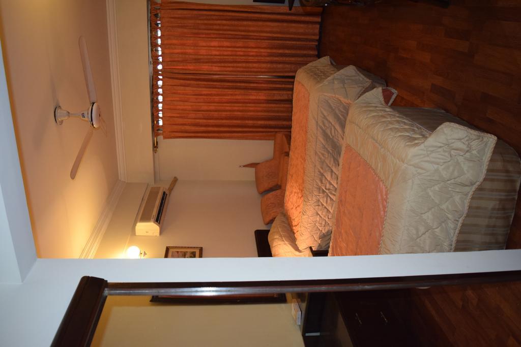 Carlton Tower Hotel Lahore Buitenkant foto